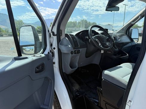 Used 2016 Ford Transit 350 XLT RWD image 13