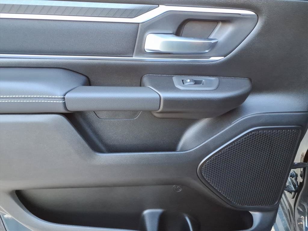 New 2026 RAM 1500 Big Horn AWD/4WD image 32