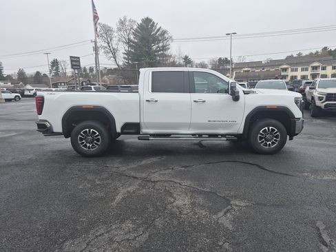 New 2026 GMC Sierra 2500 SLT w/ SLT Premium Package AWD/4WD image 6