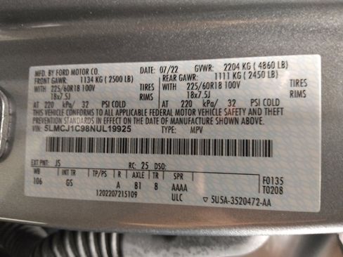 Used 2022 Lincoln Corsair FWD w/ Equipment Group 101A image 33