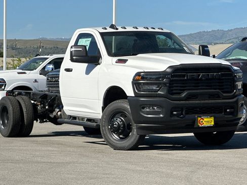 New 2026 RAM 3500 Tradesman AWD/4WD image 2