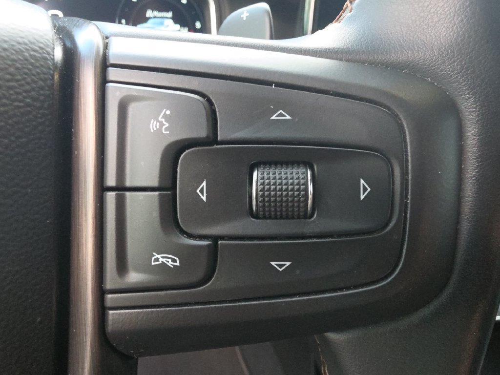 Used 2023 GMC Sierra 1500 AT4 w/ Technology Package AWD/4WD image 21