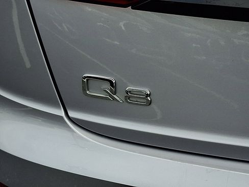 Used 2020 Audi Q8 Premium Plus w/ Premium Plus Package image 30