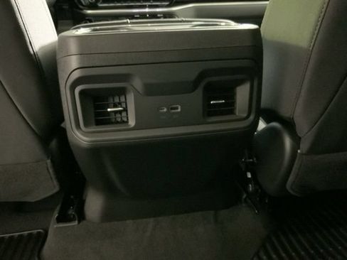 New 2026 Chevrolet Silverado 1500 RST AWD/4WD image 32