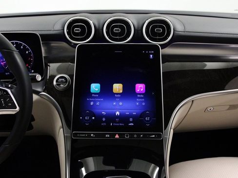 Certified 2025 Mercedes-Benz GLC 300 4MATIC image 15