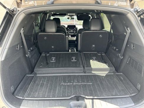 Used 2024 Nissan Pathfinder Rock Creek image 10