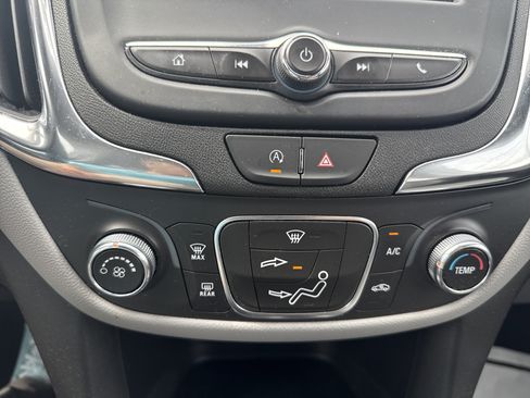 Used 2024 Chevrolet Equinox LS w/ LS Convenience Package AWD/4WD image 28