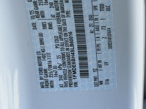 New 2025 Ford Bronco 4-Door image 41