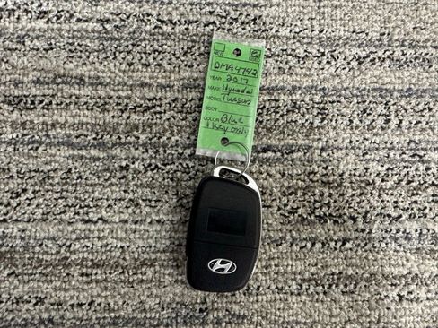 Used 2017 Hyundai Tucson SE AWD/4WD image 45