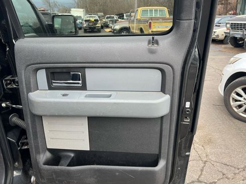 Used 2013 Ford F150 XLT w/ Luxury Equipment Group image 12