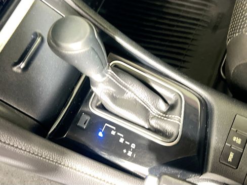 Used 2018 Toyota Corolla iM image 24