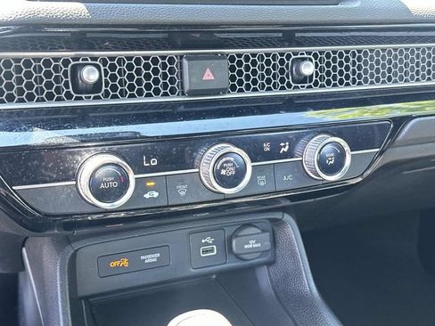 Used 2023 Honda Civic Sport image 24