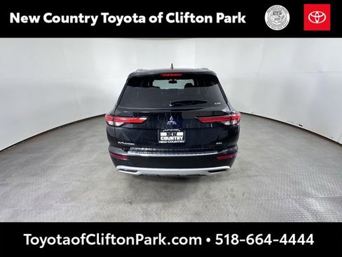 Used 2023 Mitsubishi Outlander SEL 40th Anniversary image 4