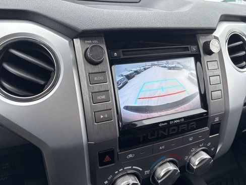 Used 2018 Toyota Tundra SR5 w/ SR5 Upgrade Package image 14
