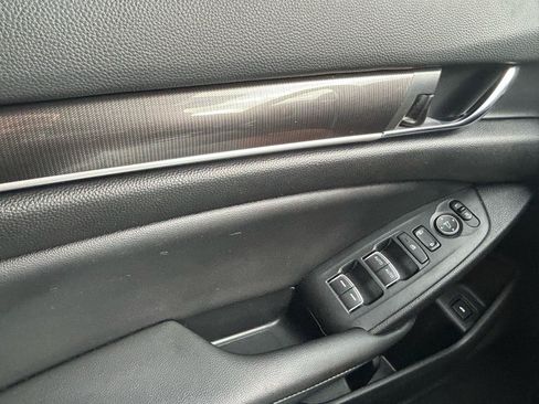 Used 2022 Honda Accord Sport image 27