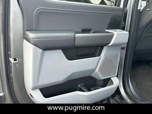 New 2025 Ford F250 XLT w/ Black Appearance Package image 21