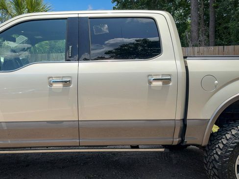 Used 2018 Ford F150 King Ranch w/ Equipment Group 601A Luxury AWD/4WD image 10