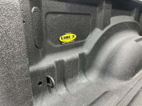Used 2023 RAM 1500 Laramie AWD/4WD image 21