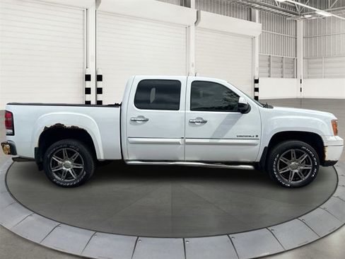 Used 2008 GMC Sierra 1500 Denali AWD/4WD image 6