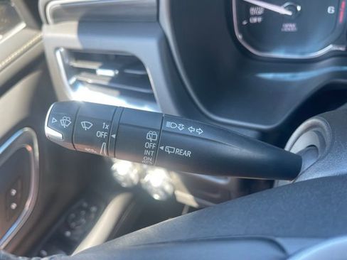 Used 2021 GMC Yukon SLT image 23