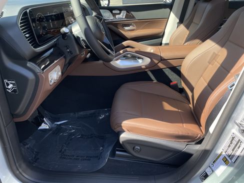 New 2026 Mercedes-Benz GLE 450 4MATIC image 16