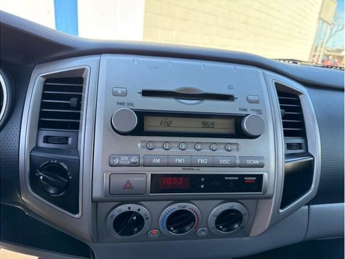 Used 2005 Toyota Tacoma w/ TRD Off-Road Package image 24