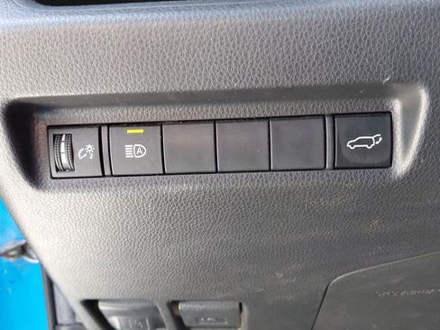Used 2019 Toyota RAV4 XLE Premium w/ All Weather Liner Package AWD/4WD image 26