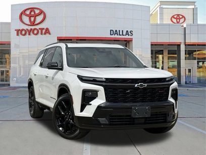 Used 2024 Chevrolet Traverse RS