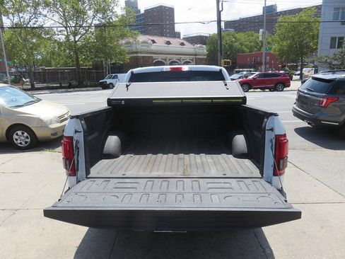 Used 2017 Ford F150 XLT w/ Equipment Group 302A Luxury AWD/4WD image 11