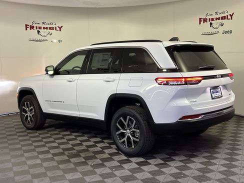 New 2025 Jeep Grand Cherokee Limited image 4