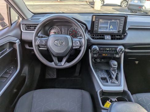 Used 2021 Toyota RAV4 XLE image 24