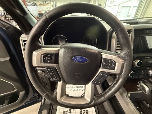 Used 2015 Ford F150 Platinum w/ Equipment Group 701A Luxury image 24