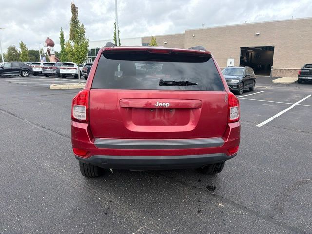 Used 2013 Jeep Compass Sport FWD image 17