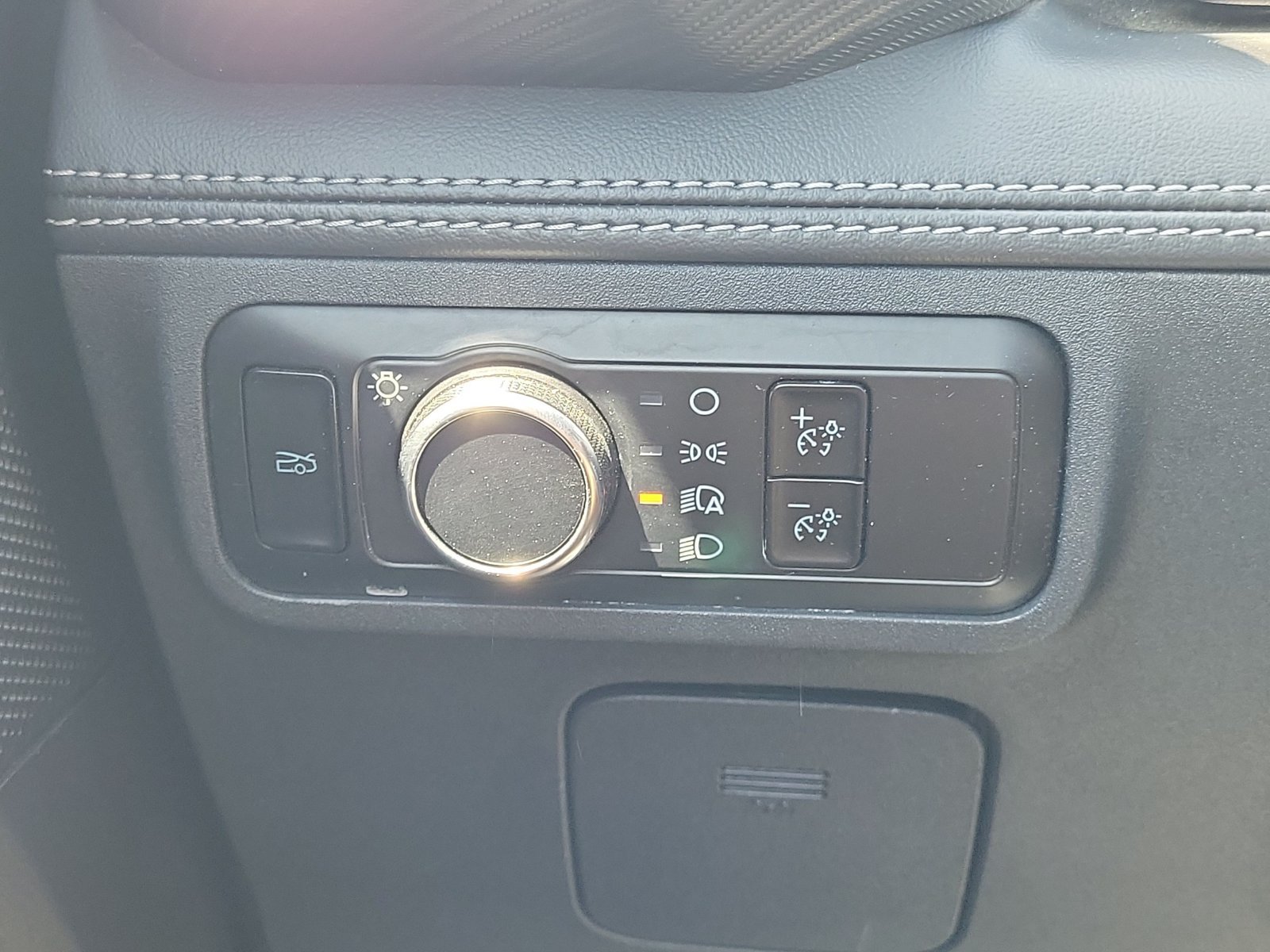 Used 2024 Ford Mustang Premium RWD image 23