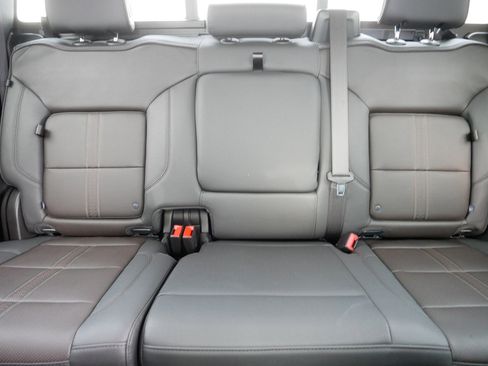 Certified 2024 Chevrolet Silverado 1500 High Country image 13