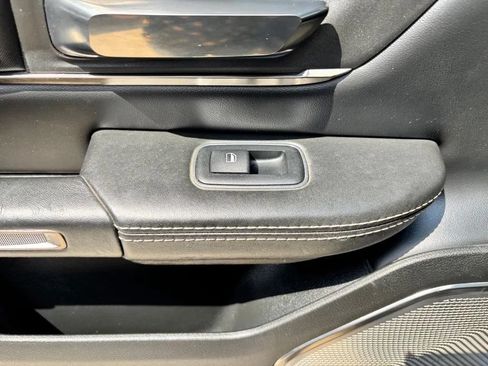 Used 2019 RAM 1500 Limited AWD/4WD image 25