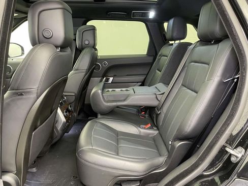 Used 2019 Land Rover Range Rover Sport HSE image 19