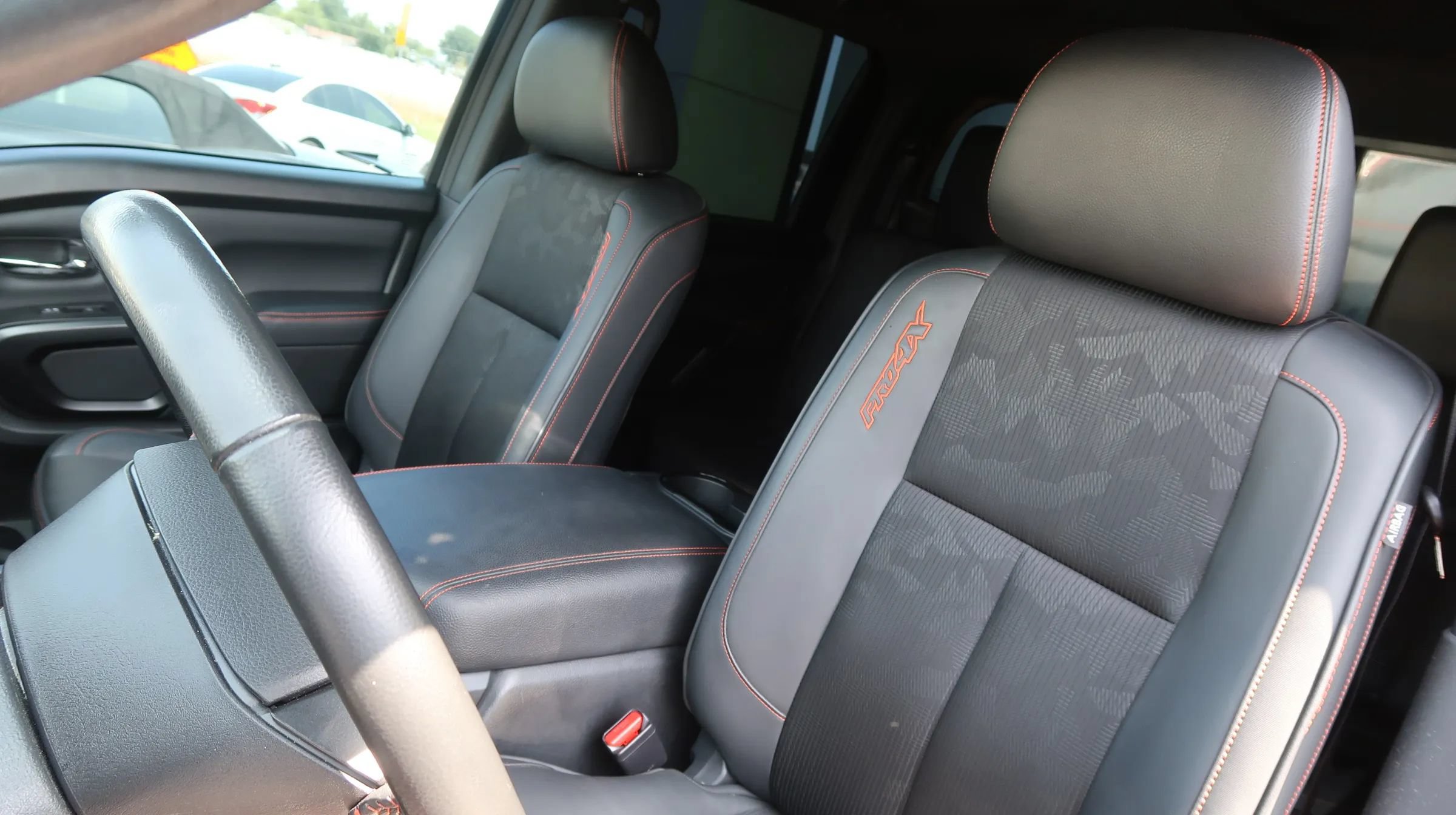 Used 2024 Nissan Titan PRO-4X w/ Off Road Protection Package AWD/4WD image 19