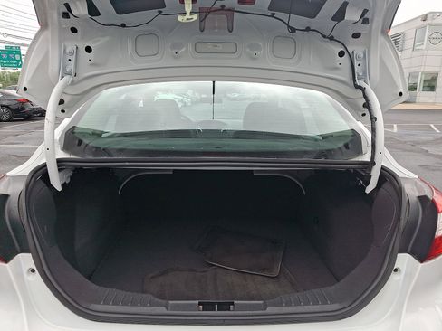 Used 2013 Ford Focus SE FWD image 28