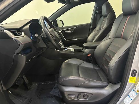 Certified 2021 Toyota RAV4 XSE w/ Premium Package AWD/4WD image 22
