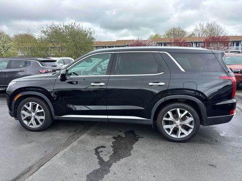Used 2022 Hyundai Palisade SEL w/ Premium Package AWD/4WD image 2