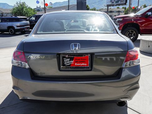 Used 2010 Honda Accord LX-P image 7