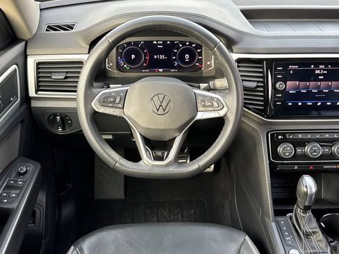 Used 2023 Volkswagen Atlas SEL Premium image 14