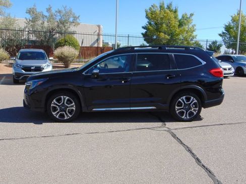 Used 2023 Subaru Ascent Limited w/ Technology Package AWD/4WD image 7