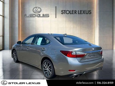 Used 2017 Lexus ES 350 w/ Navigation System Package FWD image 3