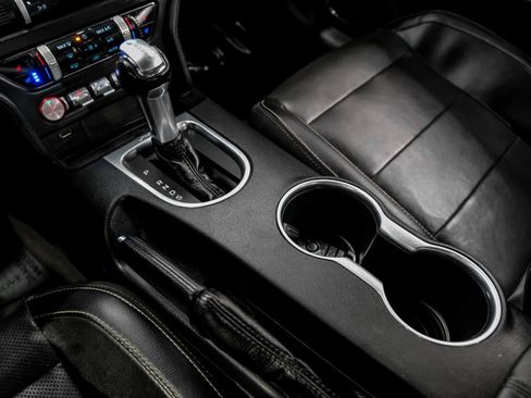 Used 2020 Ford Mustang Premium RWD image 25