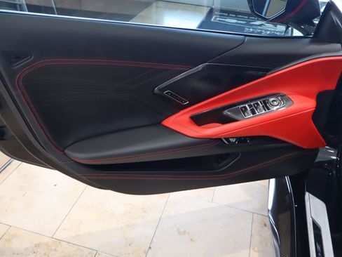 Used 2024 Chevrolet Corvette Z06 w/ Z07 Performance Package image 15