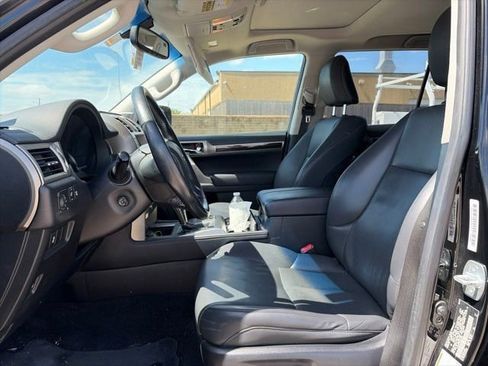 Used 2014 Lexus GX 460 AWD/4WD image 11