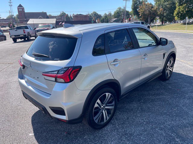 Used 2025 Mitsubishi Outlander Sport SE AWD/4WD image 5