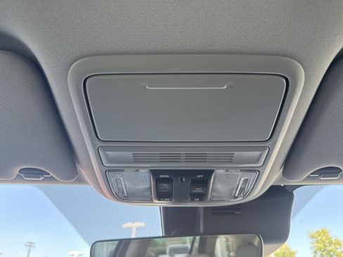 Used 2022 Honda Pilot EX-L image 30